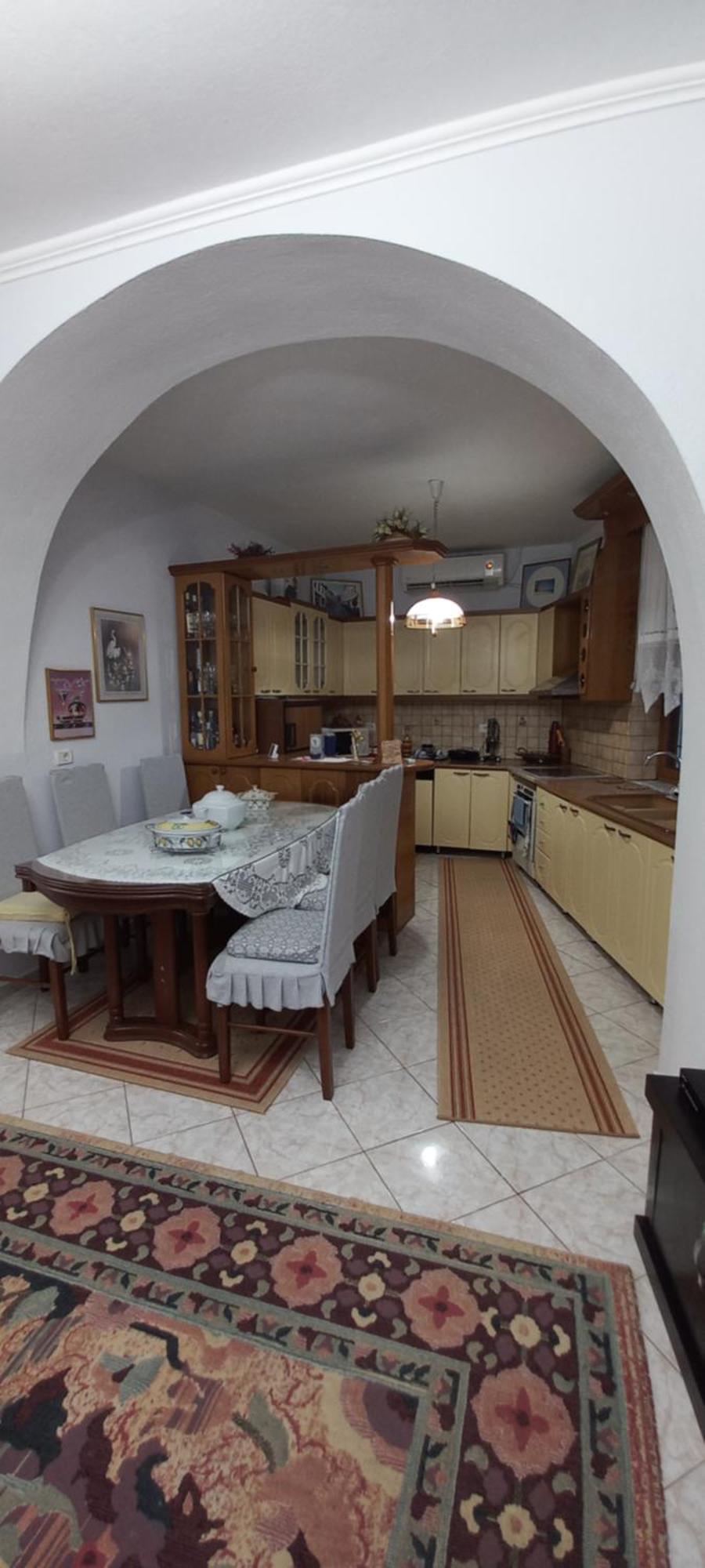 Marbi Guest House จีโรคาสเตอร์ ภายนอก รูปภาพ